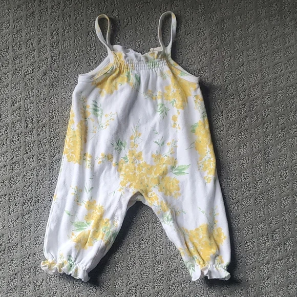 Laura Ashley Baby girls romper 3-6 months - Picture 1 of 1
